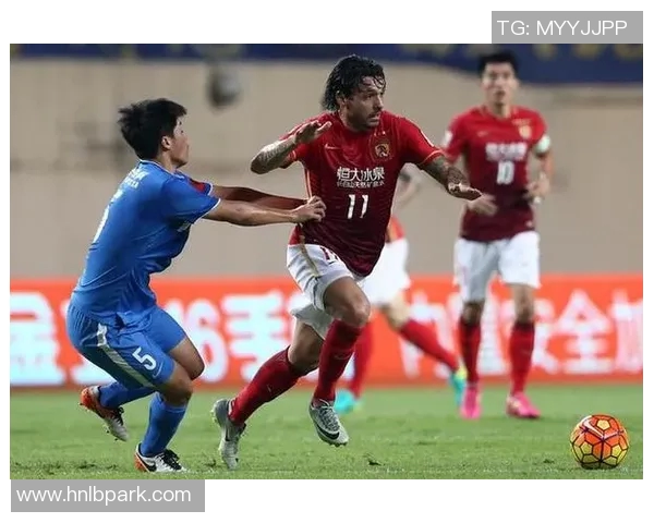 恒大与东方激战正酣文字直播全程回顾精彩瞬间与战术分析